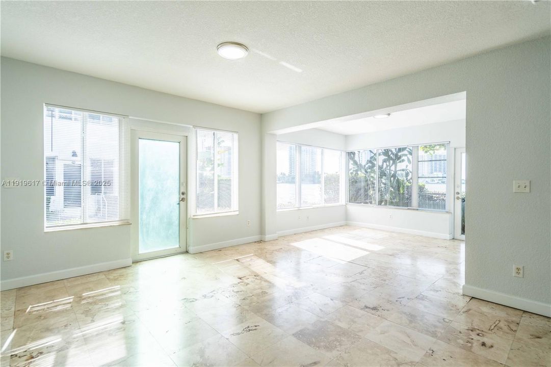 En Renta: $3,200 (2 camas, 2 baños, 1000 Pies cuadrados)