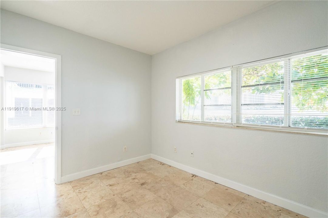 En Renta: $3,200 (2 camas, 2 baños, 1000 Pies cuadrados)