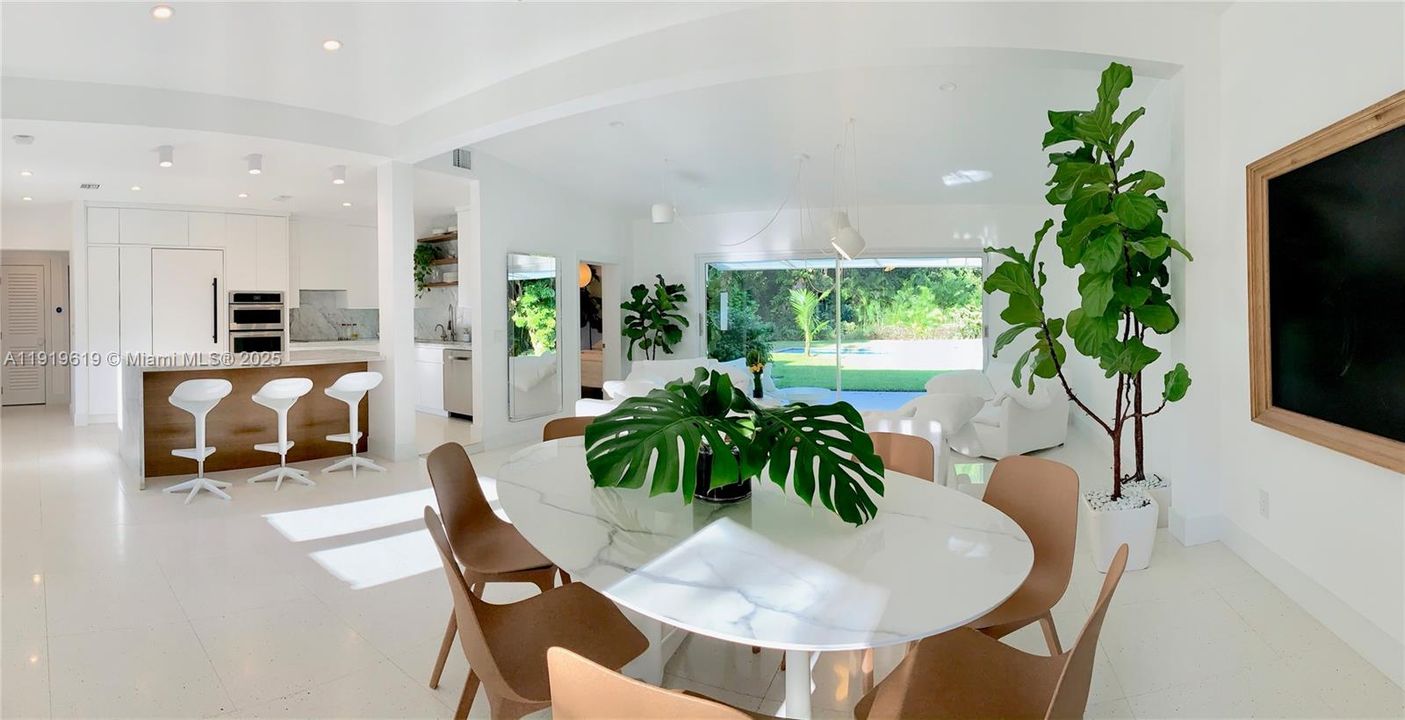 В аренду: $8,500 (3 спален, 2 ванн, 1761 Квадратных фут)