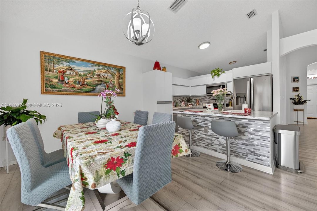 En Renta: $2,950 (4 camas, 2 baños, 0 Pies cuadrados)