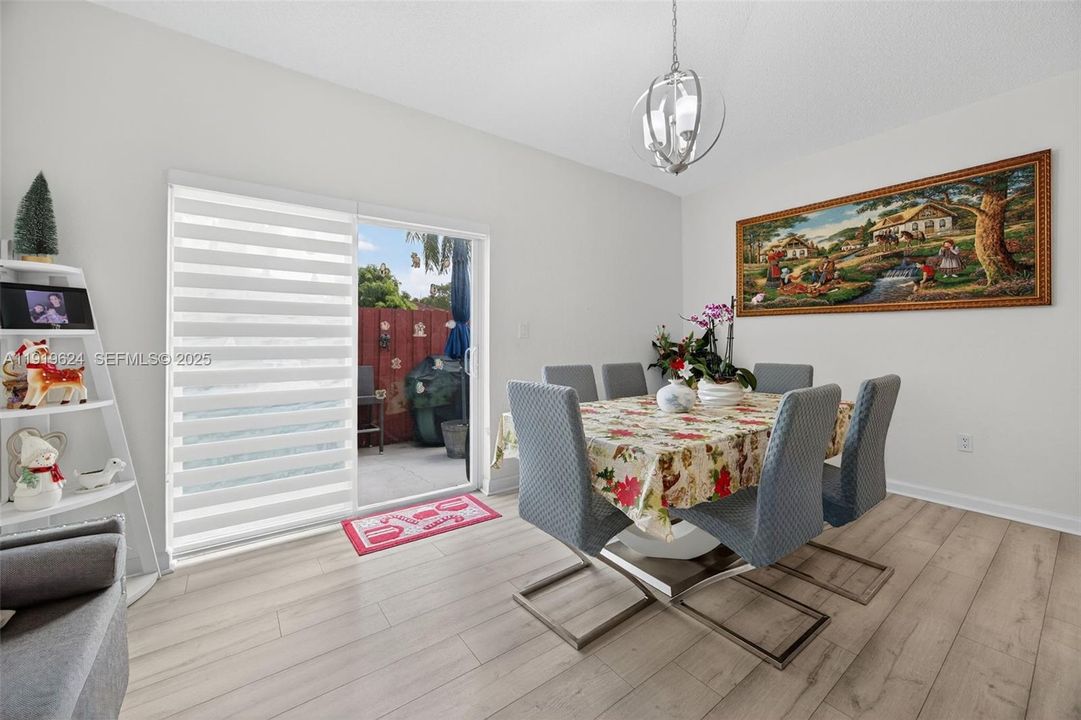 En Renta: $2,950 (4 camas, 2 baños, 0 Pies cuadrados)