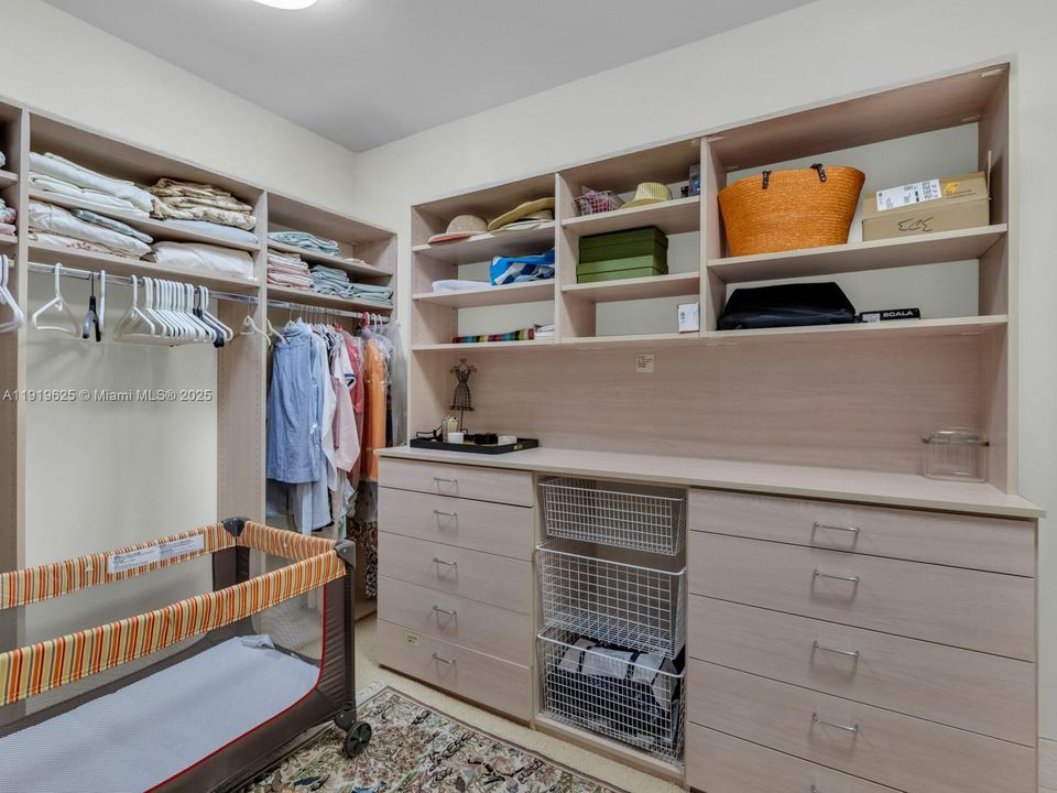 待售: $3,850,000 (4 贝兹, 4 浴室, 3480 平方英尺)