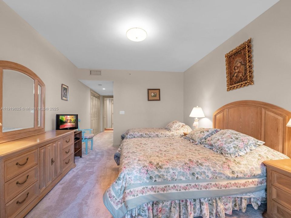 待售: $3,850,000 (4 贝兹, 4 浴室, 3480 平方英尺)