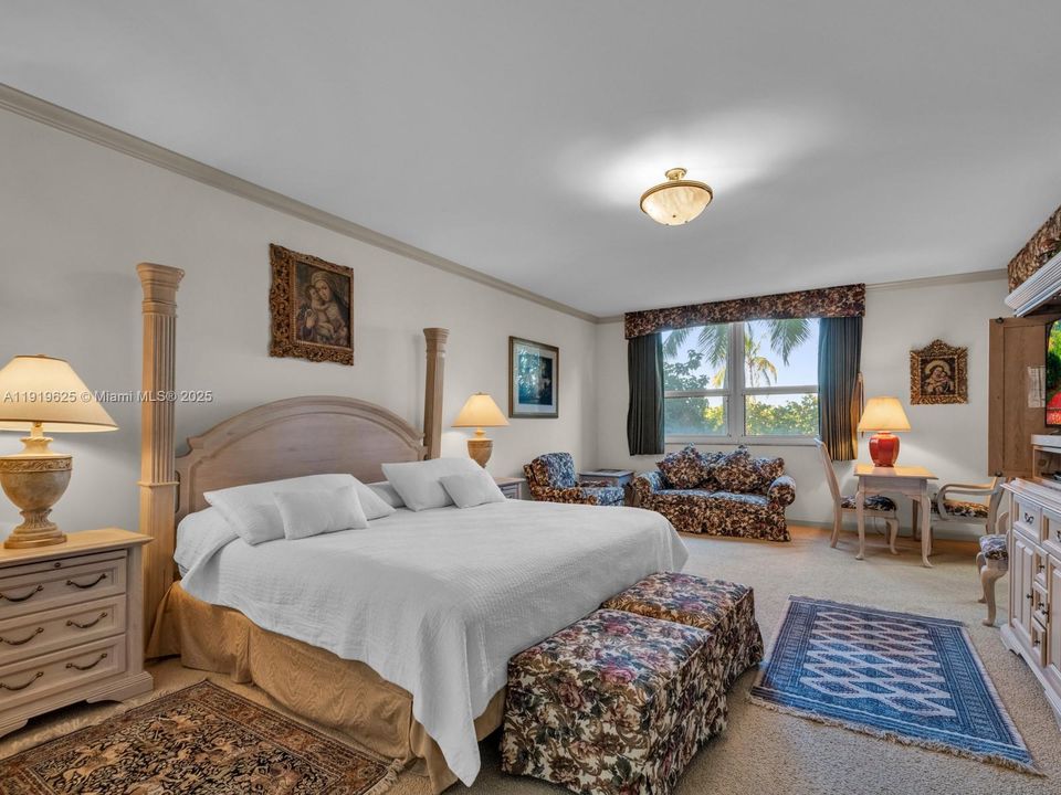 待售: $3,850,000 (4 贝兹, 4 浴室, 3480 平方英尺)