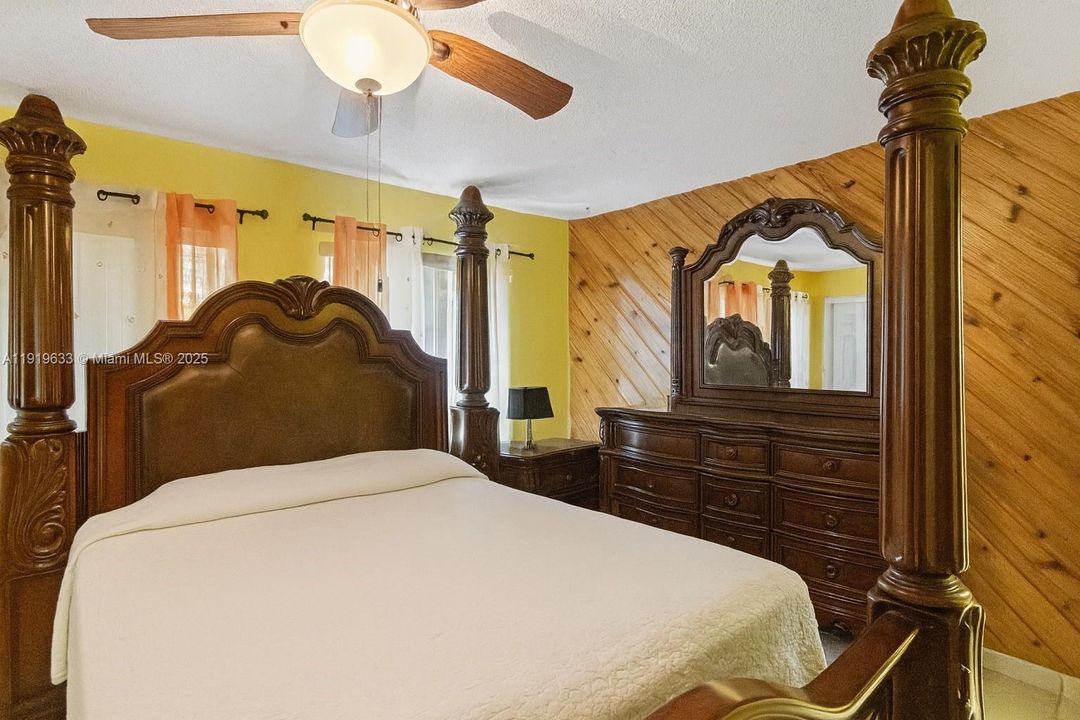 待售: $469,000 (3 贝兹, 2 浴室, 1731 平方英尺)