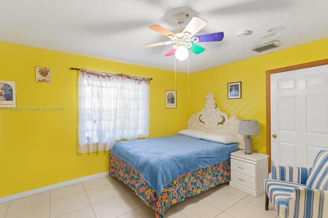 待售: $469,000 (3 贝兹, 2 浴室, 1731 平方英尺)