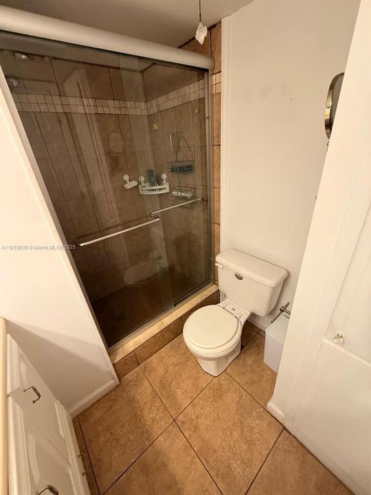 En Renta: $1,950 (2 camas, 2 baños, 850 Pies cuadrados)