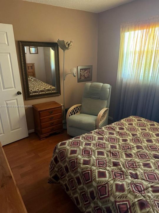 En Renta: $1,950 (2 camas, 2 baños, 850 Pies cuadrados)