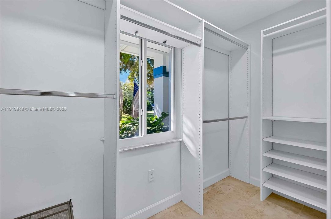 For Rent: $11,000 (4 beds, 4 baths, 2873 Square Feet)