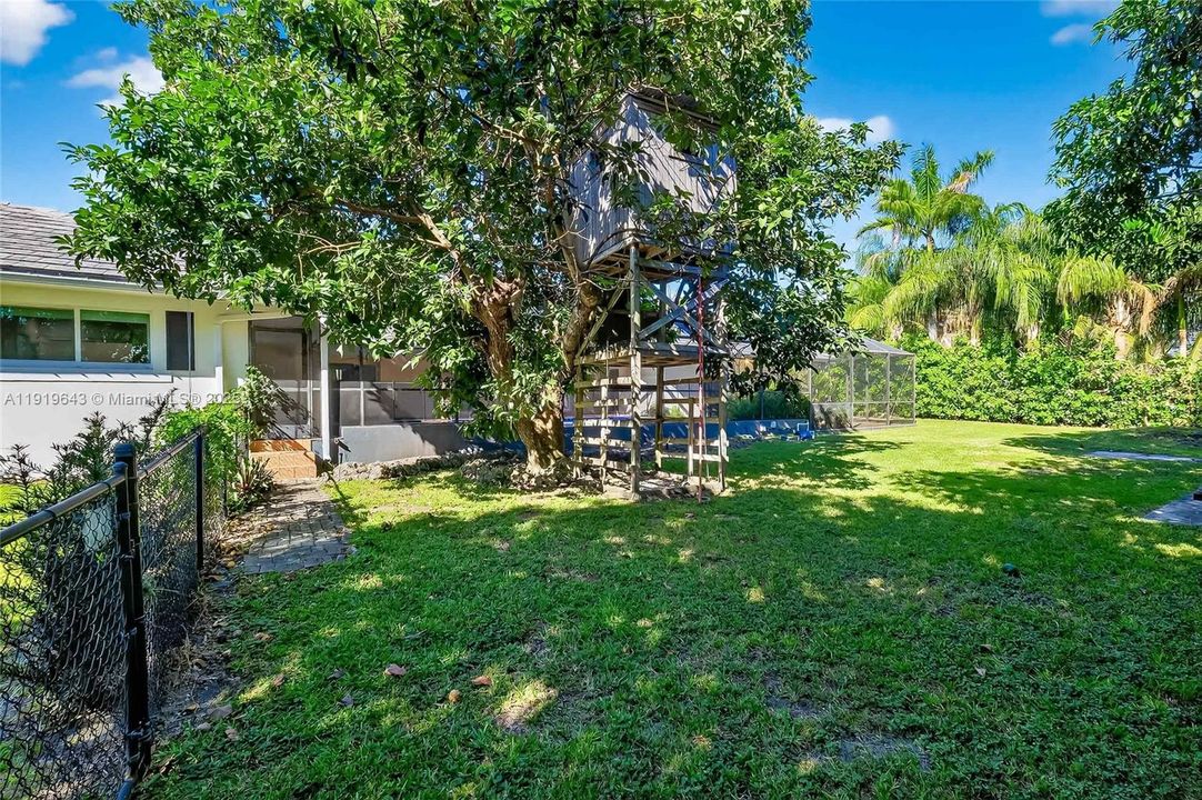 For Rent: $11,000 (4 beds, 4 baths, 2873 Square Feet)