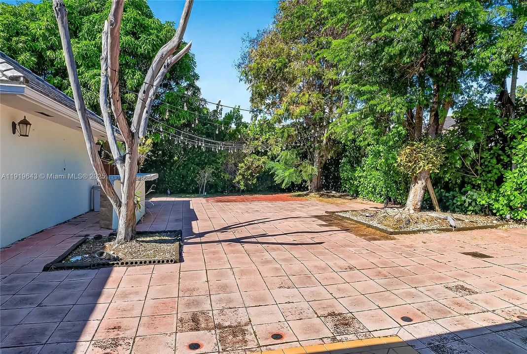 For Rent: $11,000 (4 beds, 4 baths, 2873 Square Feet)