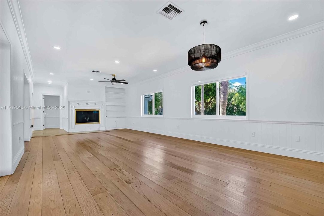 For Rent: $11,000 (4 beds, 4 baths, 2873 Square Feet)