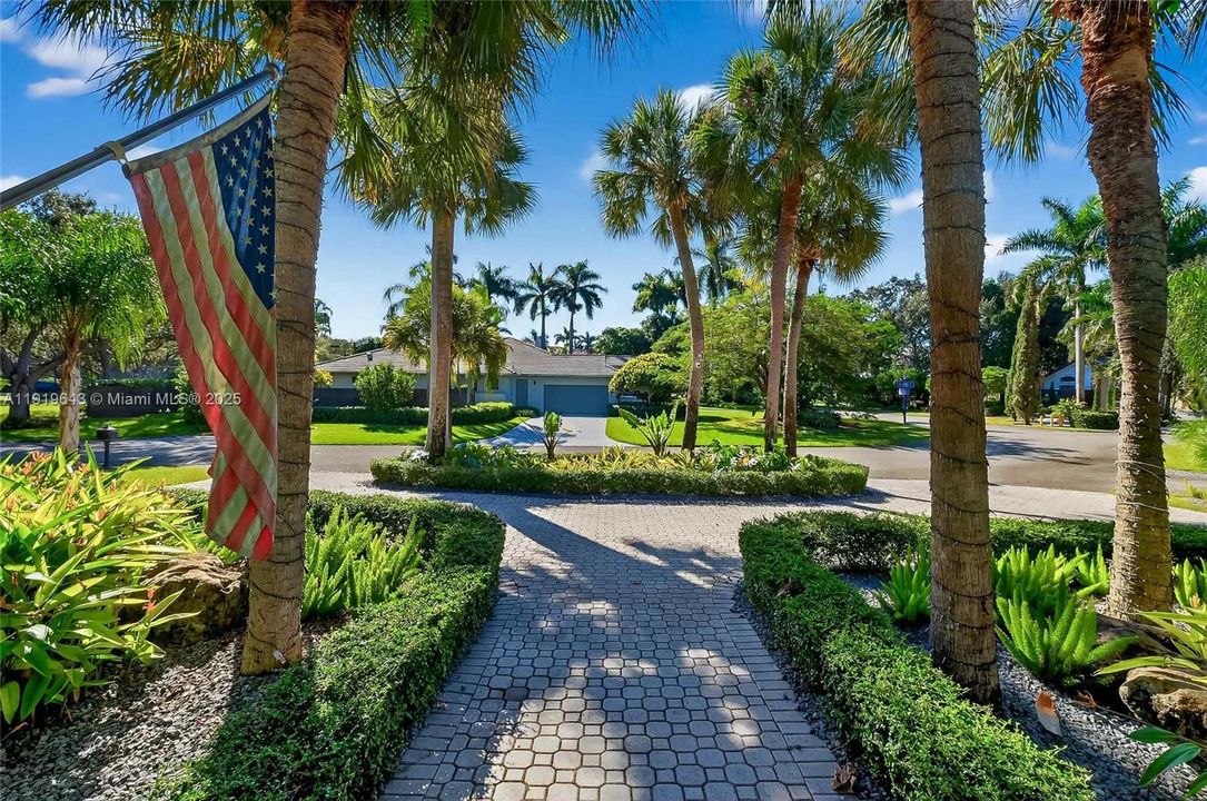 For Rent: $11,000 (4 beds, 4 baths, 2873 Square Feet)