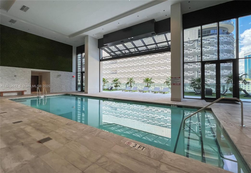 For Sale: $1,450,000 (3 beds, 3 baths, 1442 Square Feet)