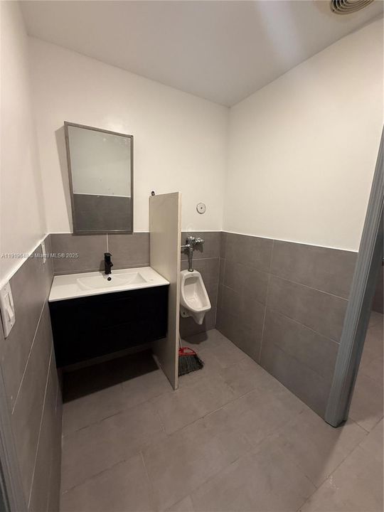 For Rent: $16 (0 beds, 0 baths, 0 Square Feet)