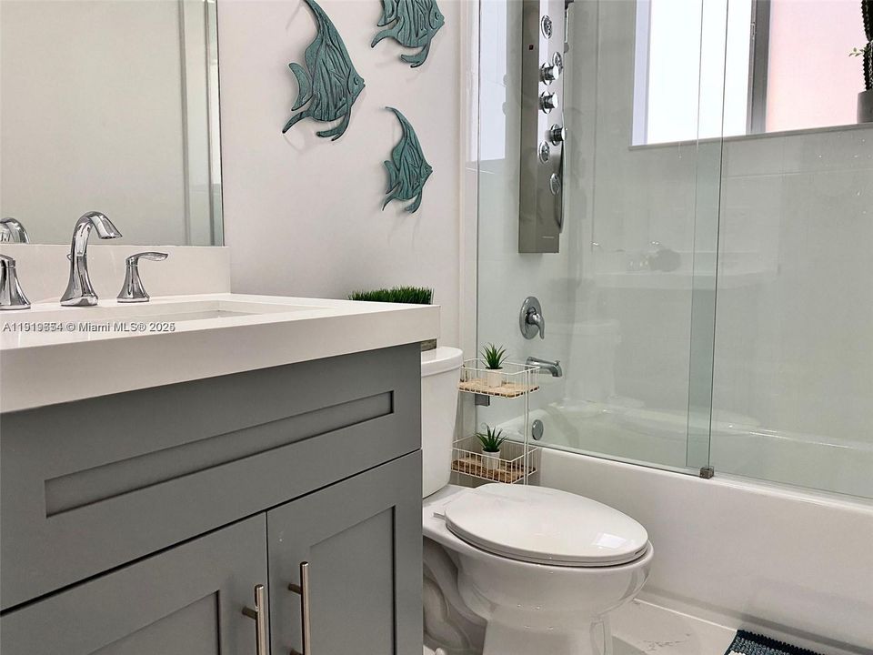 待售: $1,947,777 (5 贝兹, 3 浴室, 2863 平方英尺)