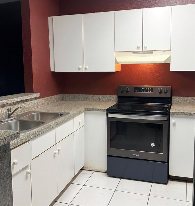 待售: $450,000 (3 贝兹, 2 浴室, 1474 平方英尺)