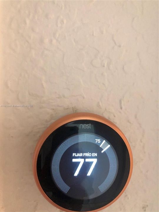 出租: $4,450 (4 贝兹, 3 浴室, 2144 平方英尺)