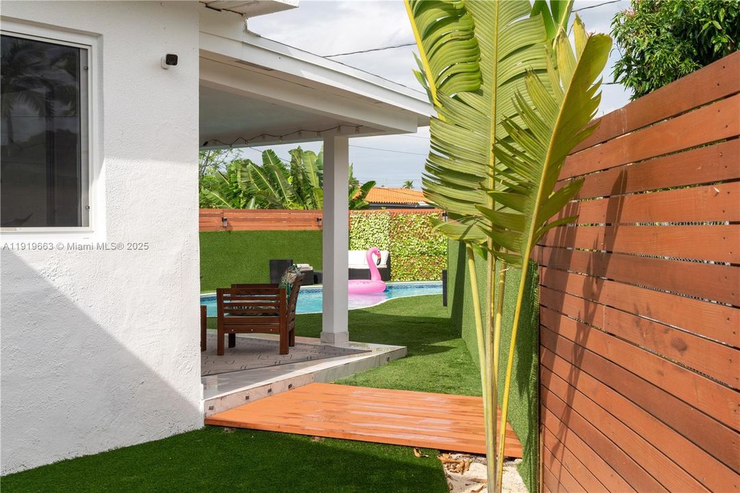 For Rent: $5,200 (3 beds, 2 baths, 1767 Square Feet)