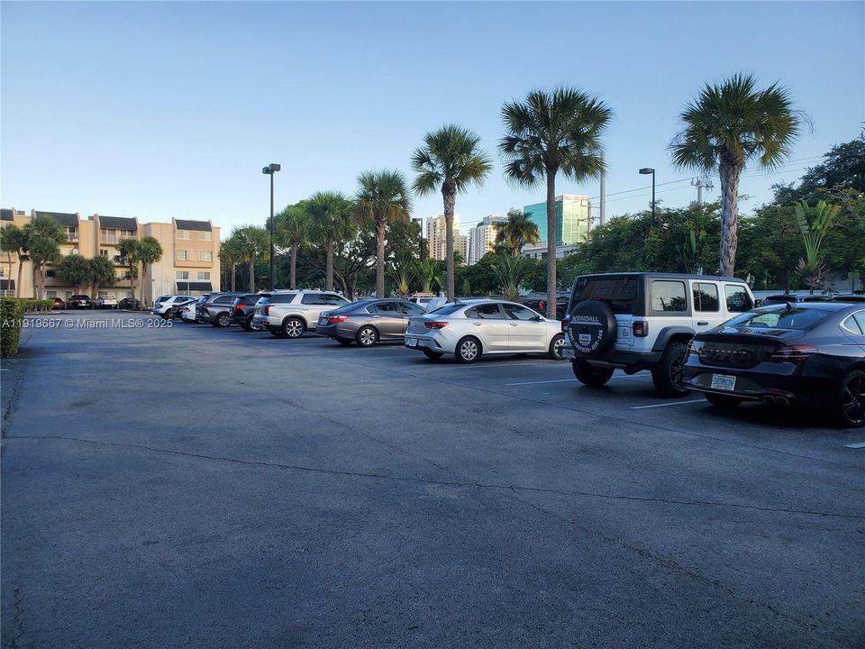 For Sale: $340,000 (3 beds, 2 baths, 1200 Square Feet)