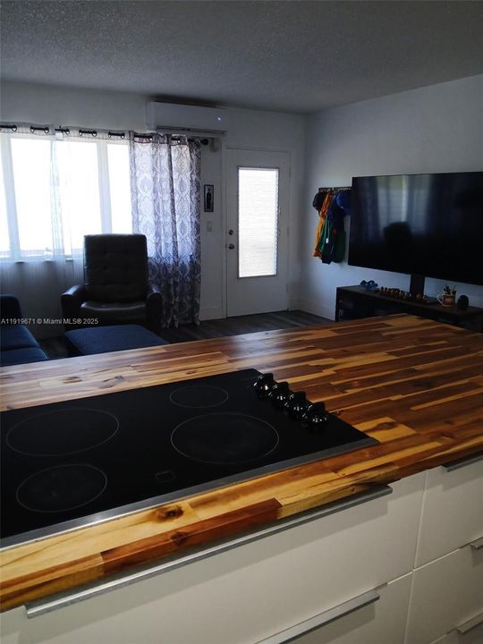 En Venta: $98,000 (1 camas, 1 baños, 625 Pies cuadrados)