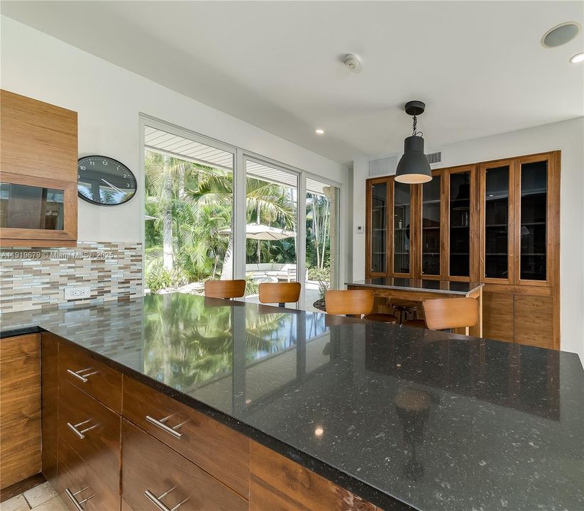 En Renta: $12,000 (4 camas, 4 baños, 3477 Pies cuadrados)