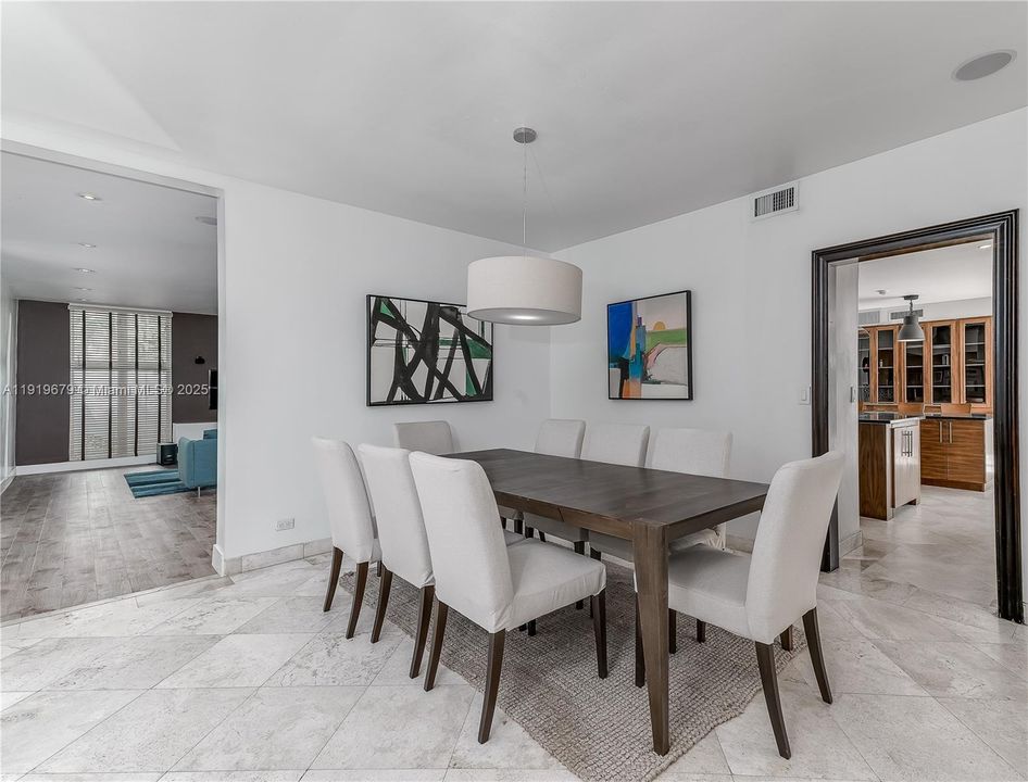 En Renta: $12,000 (4 camas, 4 baños, 3477 Pies cuadrados)