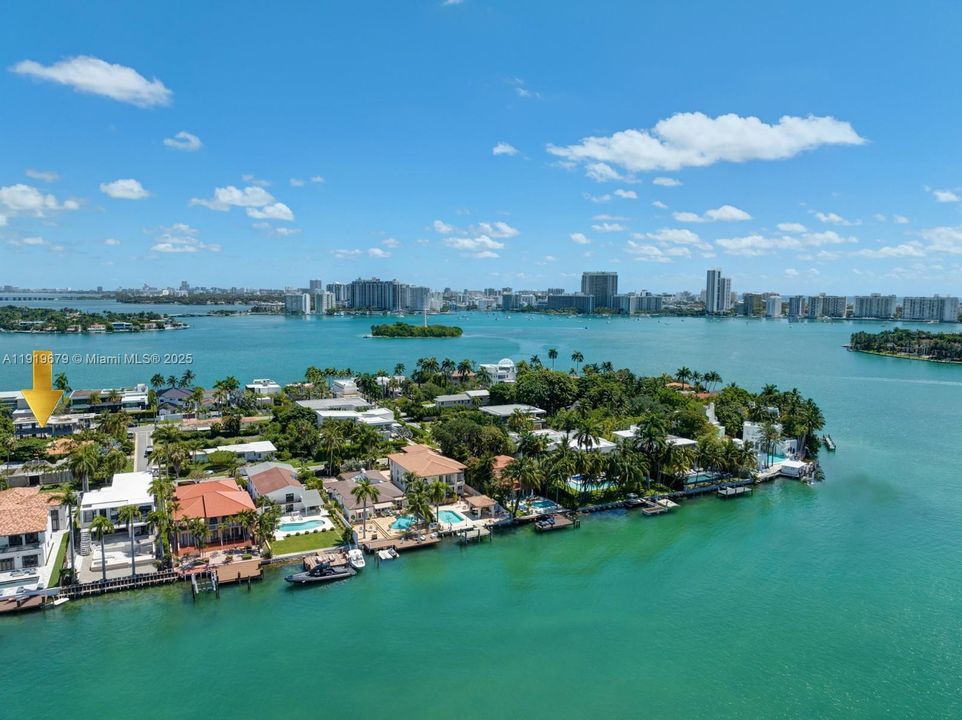 En Renta: $12,000 (4 camas, 4 baños, 3477 Pies cuadrados)