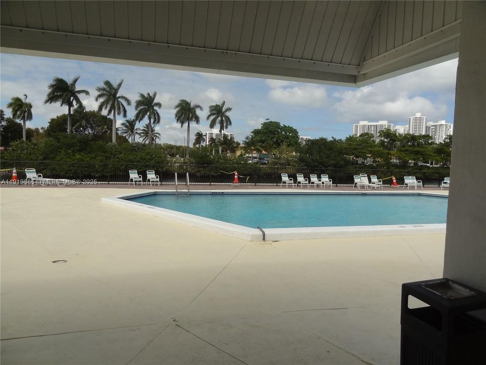 En Venta: $138,000 (1 camas, 1 baños, 741 Pies cuadrados)