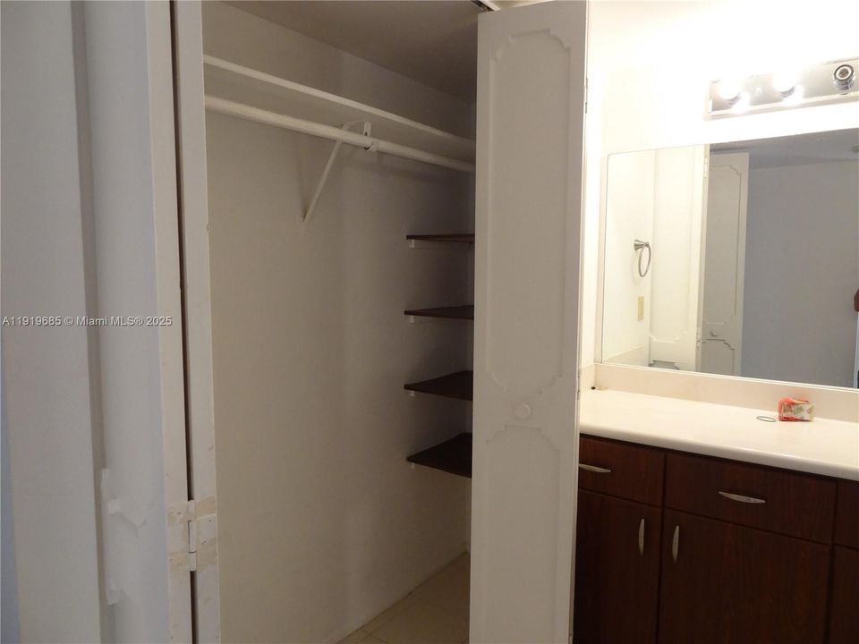 En Venta: $138,000 (1 camas, 1 baños, 741 Pies cuadrados)