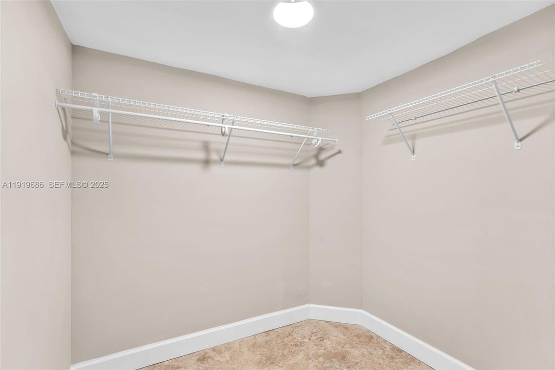 For Sale: $875,000 (2 beds, 2 baths, 1440 Square Feet)