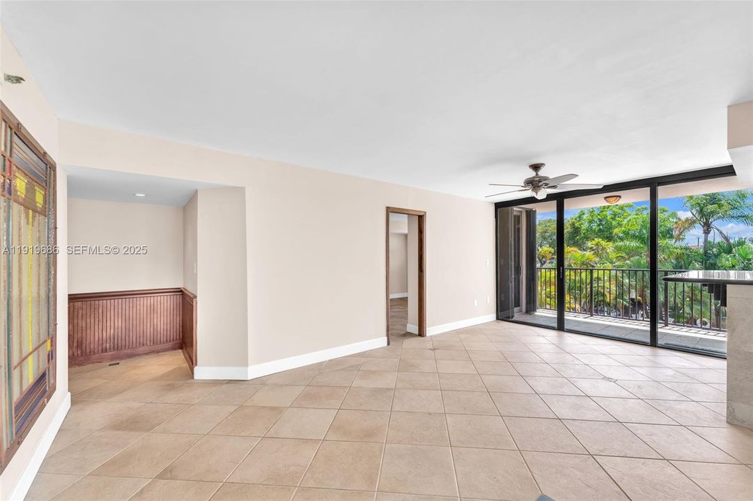 For Sale: $875,000 (2 beds, 2 baths, 1440 Square Feet)