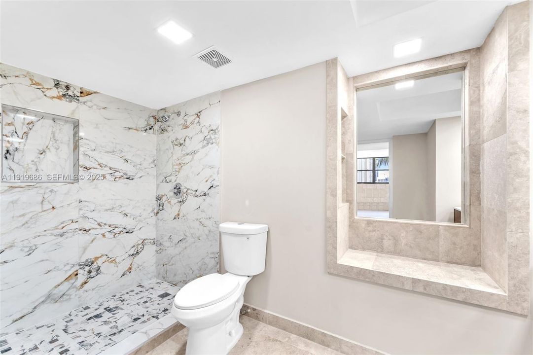 For Sale: $875,000 (2 beds, 2 baths, 1440 Square Feet)