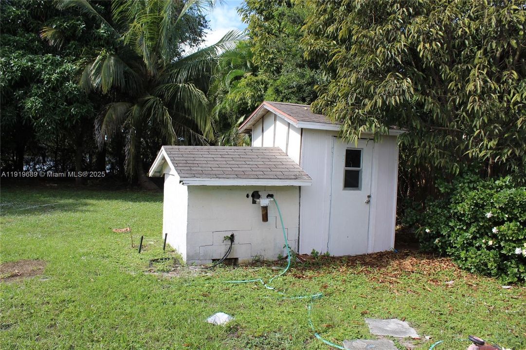 出租: $1,950 (2 贝兹, 1 浴室, 624 平方英尺)