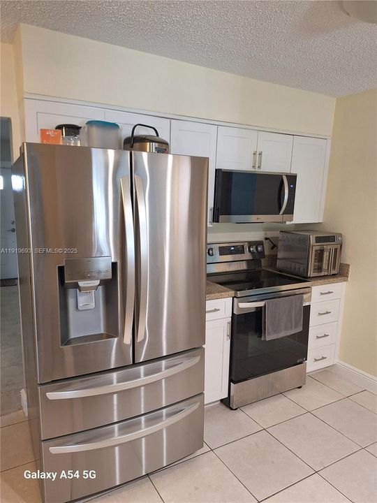 For Sale: $474,000 (3 beds, 2 baths, 1660 Square Feet)