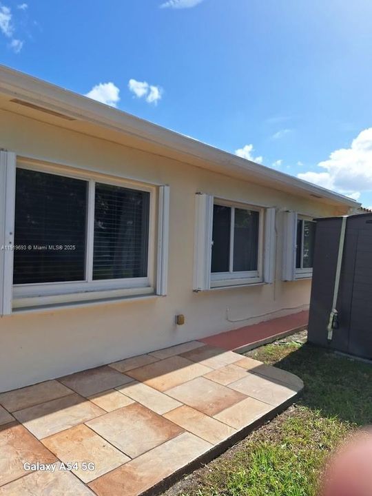 待售: $474,000 (3 贝兹, 2 浴室, 1660 平方英尺)