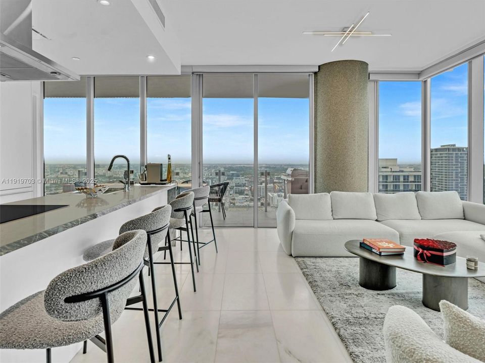 For Rent: $11,000 (2 beds, 2 baths, 1105 Square Feet)