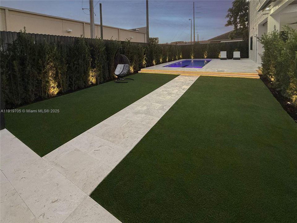 На продажу: $1,999,900 (4 спален, 4 ванн, 3369 Квадратных фут)