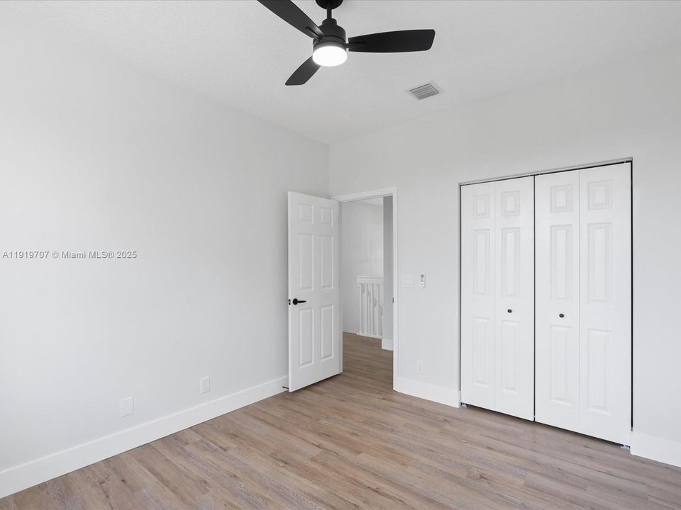 待售: $829,000 (4 贝兹, 3 浴室, 2673 平方英尺)