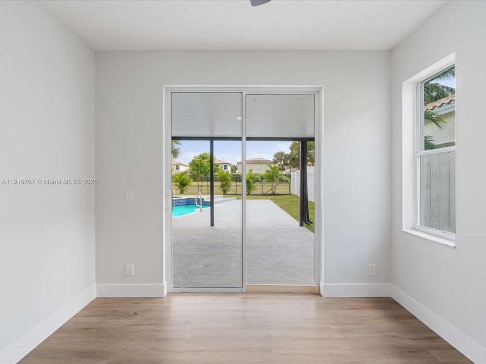 待售: $829,000 (4 贝兹, 3 浴室, 2673 平方英尺)