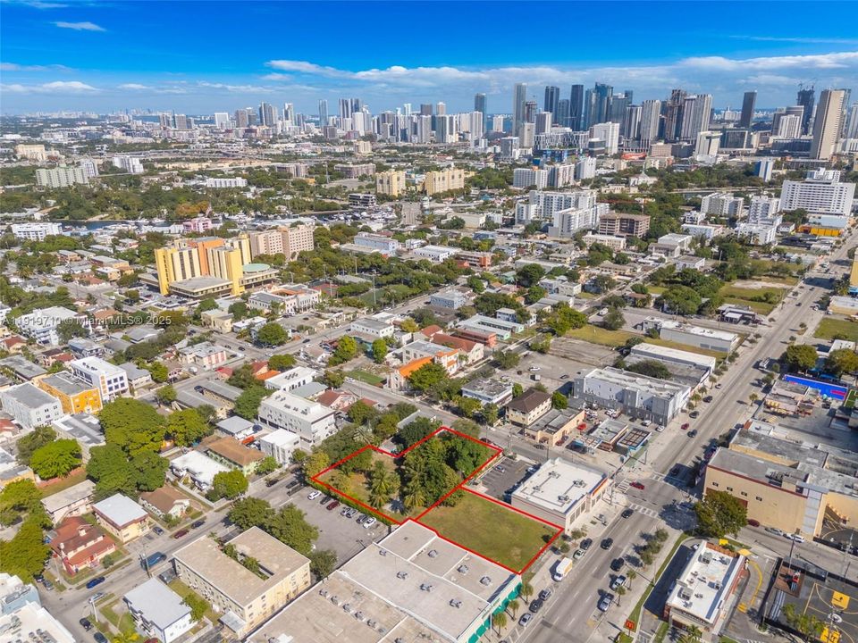 For Sale: $8,000,000 (0.90 acres)