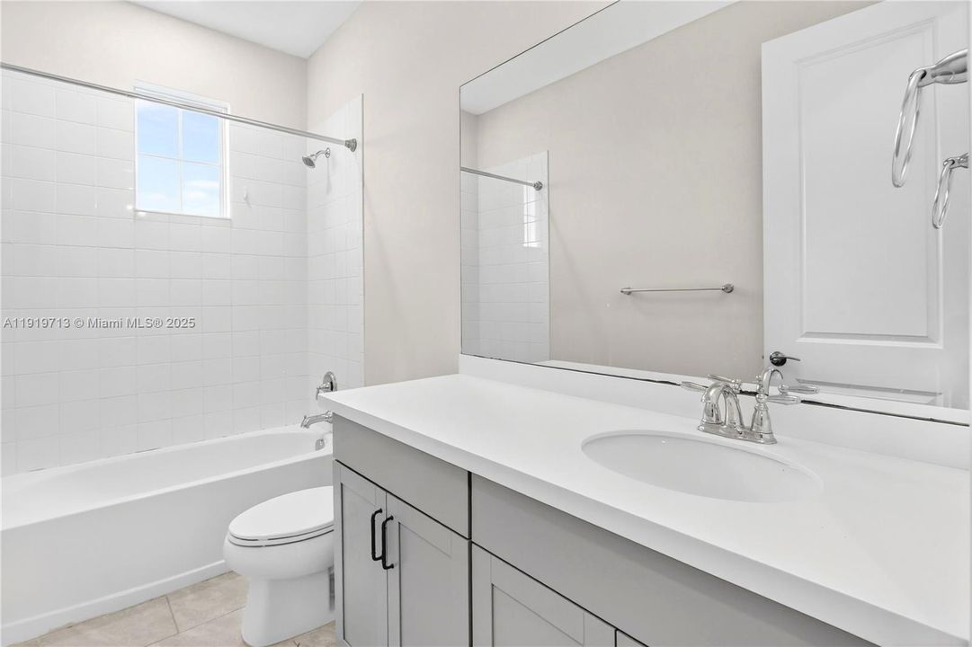 For Rent: $3,800 (3 beds, 2 baths, 1561 Square Feet)