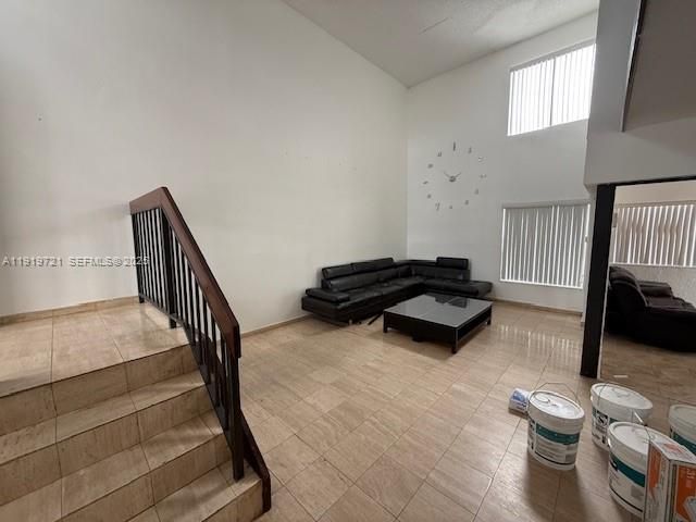 В аренду: $3,000 (3 спален, 2 ванн, 1840 Квадратных фут)