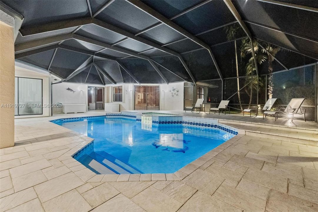 For Sale: $2,150,000 (5 beds, 3 baths, 4828 Square Feet)