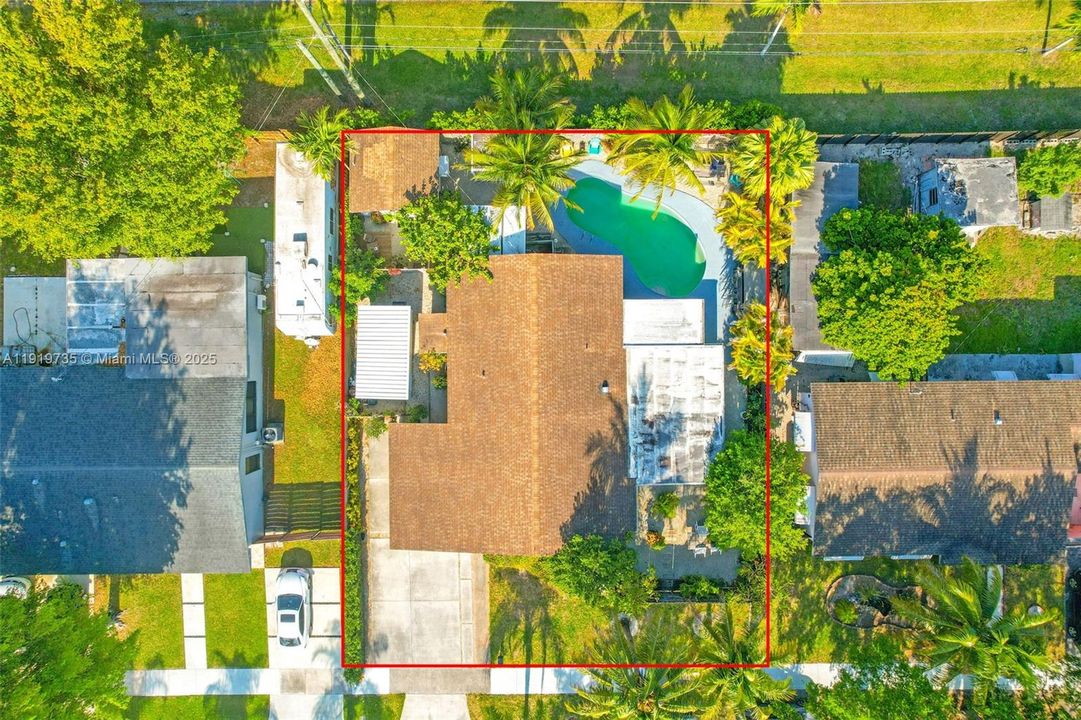 En Venta: $714,500 (3 camas, 2 baños, 1502 Pies cuadrados)