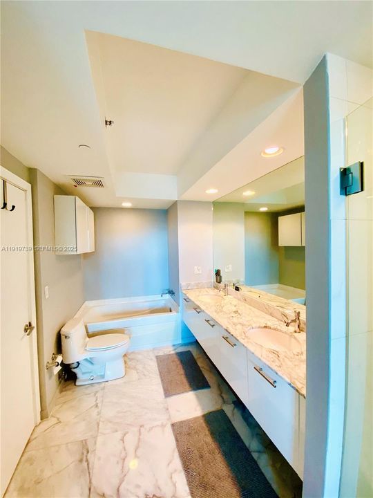 В аренду: $3,650 (1 спален, 1 ванн, 806 Квадратных фут)