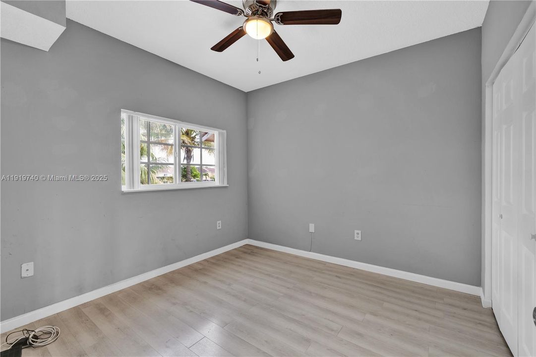 For Sale: $470,000 (3 beds, 2 baths, 1220 Square Feet)