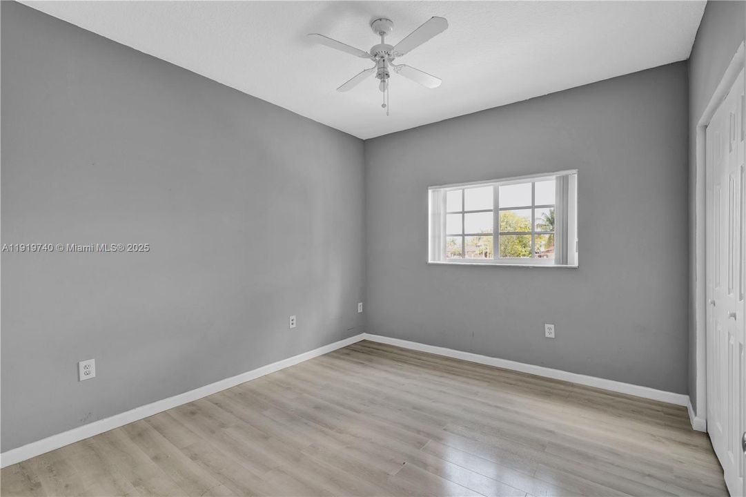 For Sale: $470,000 (3 beds, 2 baths, 1220 Square Feet)