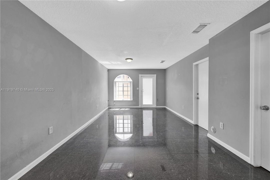 For Sale: $470,000 (3 beds, 2 baths, 1220 Square Feet)