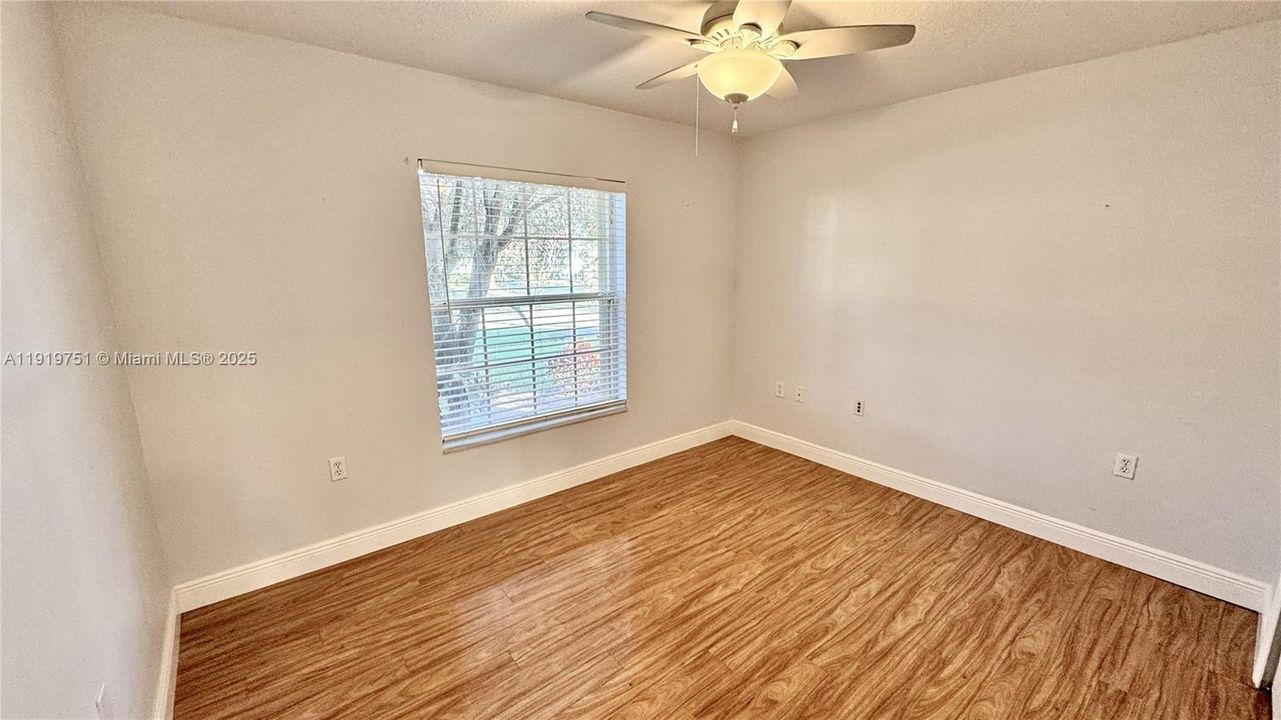 For Sale: $485,000 (3 beds, 2 baths, 1626 Square Feet)